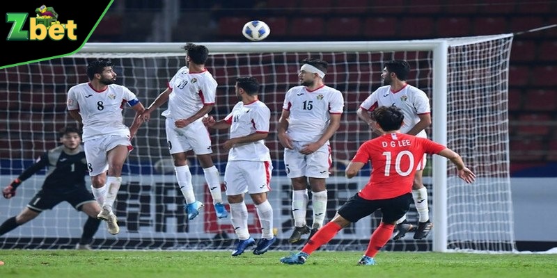 Đá phạt là một phần không thể thiếu trong luật chơi bóng đá