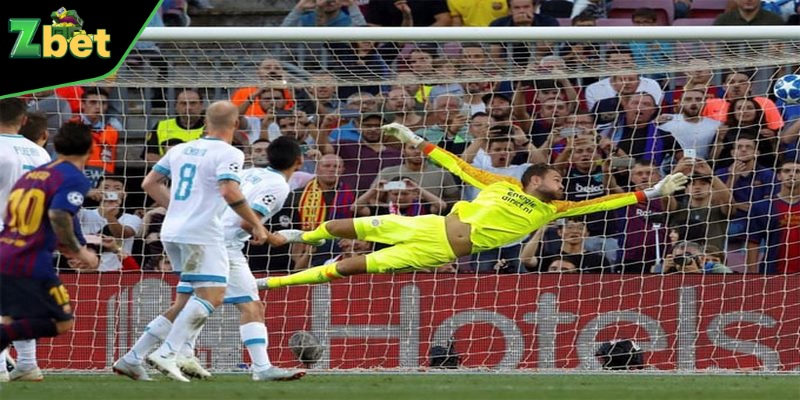 Khi được hưởng đá phạt gián tiếp, cầu thủ thực hiện phải chờ khi trọng tài thổi còi