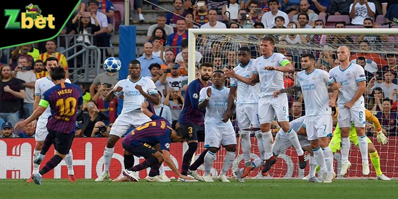 Đá phạt trực tiếp là một trong những hình thức quan trọng