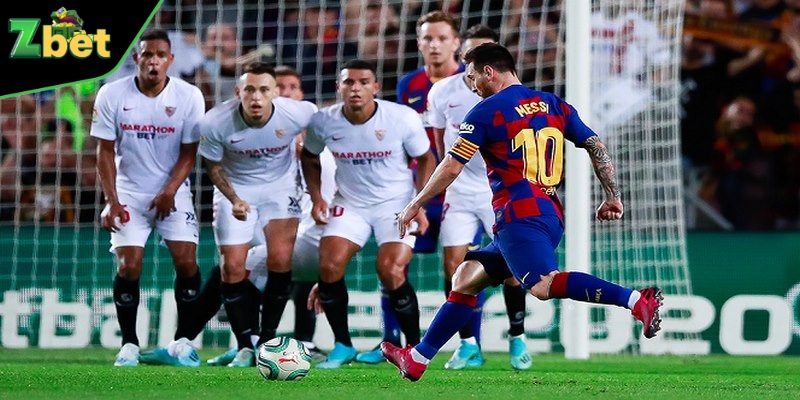 Đá phạt trực tiếp thường được áp dụng trong các tình huống phạm lỗi cụ thể